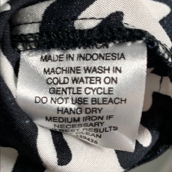 WEEKEND SALE ‼️🎈‼️ESCAPADA TUNIC SIZE SMALL - Picture 7 of 8